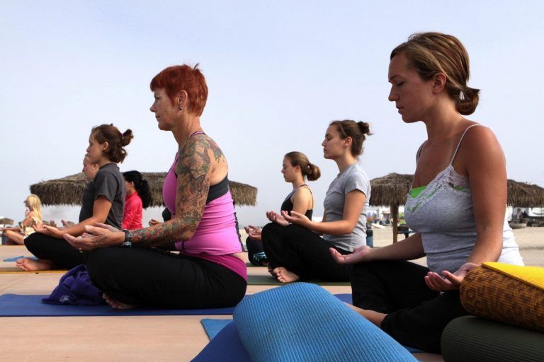 yoga influye personas